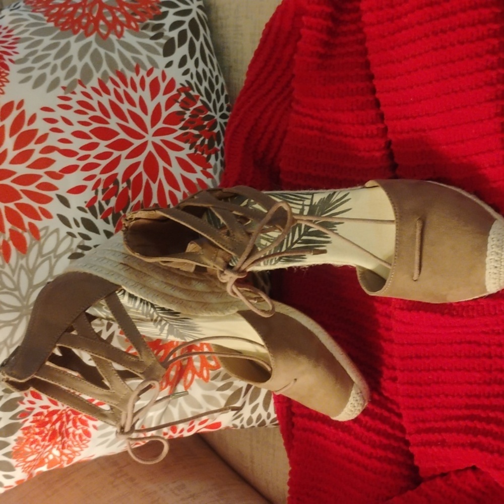 DV Dolce Vita Manica Ghillie Espadrille Wedge Sandals